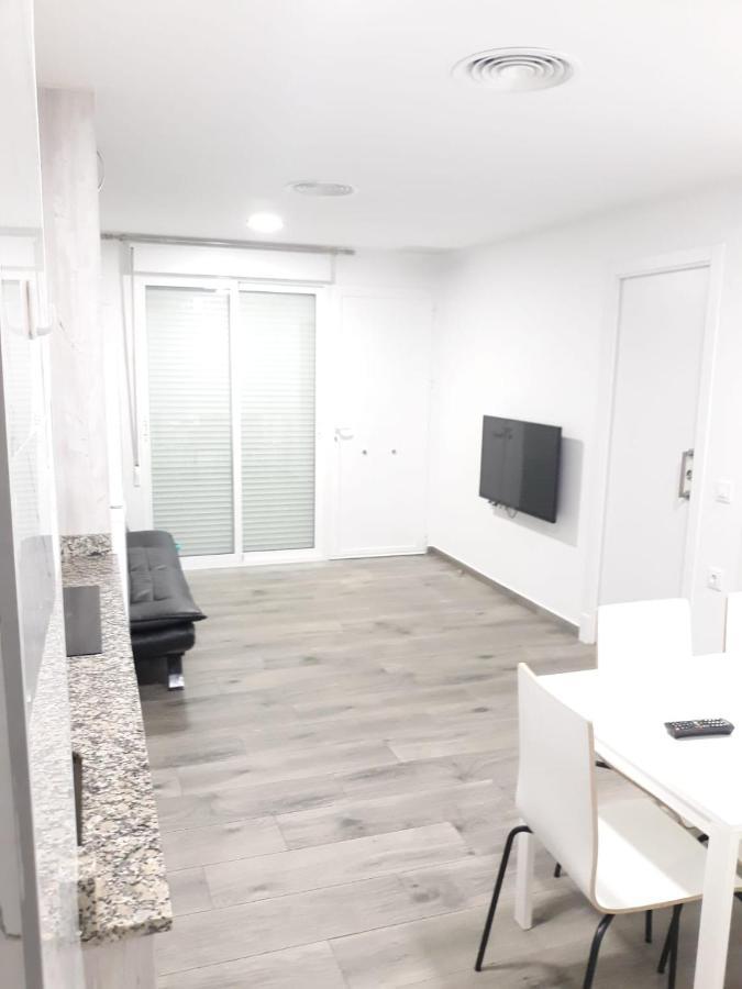 Valldigna 7 Playa De Gandia Solo Familias 外观 照片